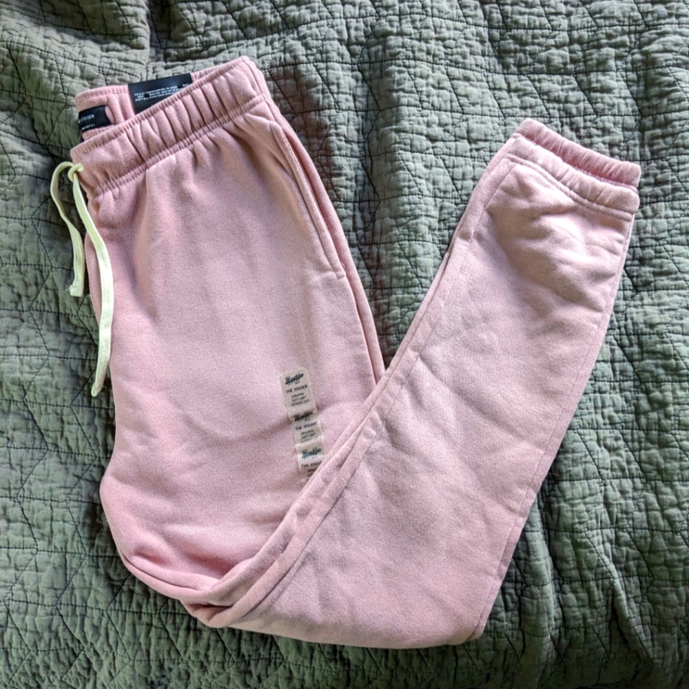 Brooklyn Cloth The Jogger pink soft sweatpants Sz S NEW